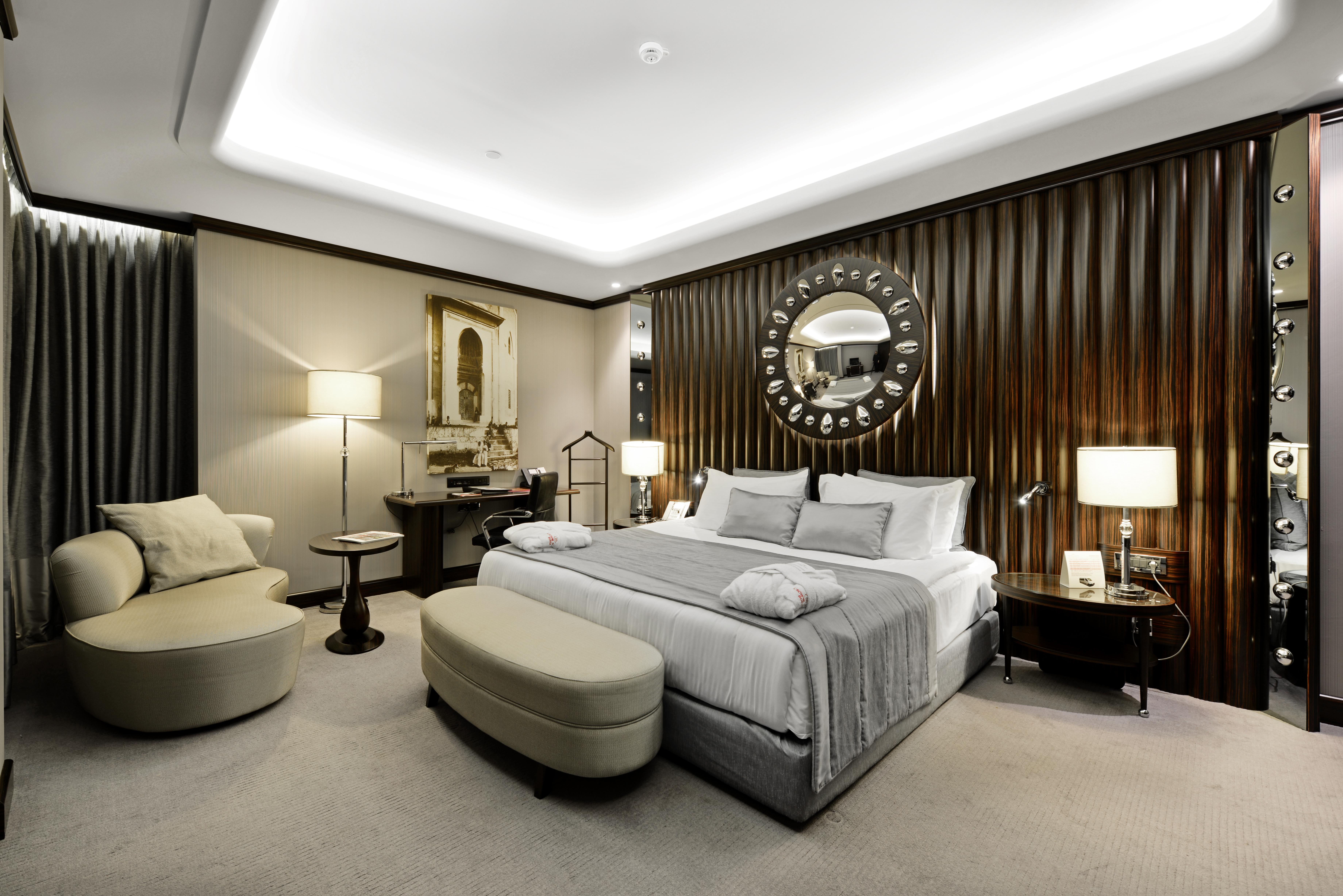 Crowne Plaza Bursa Convention Center & Thermal Spa By Ihg Екстер'єр фото A bedroom at the hotel