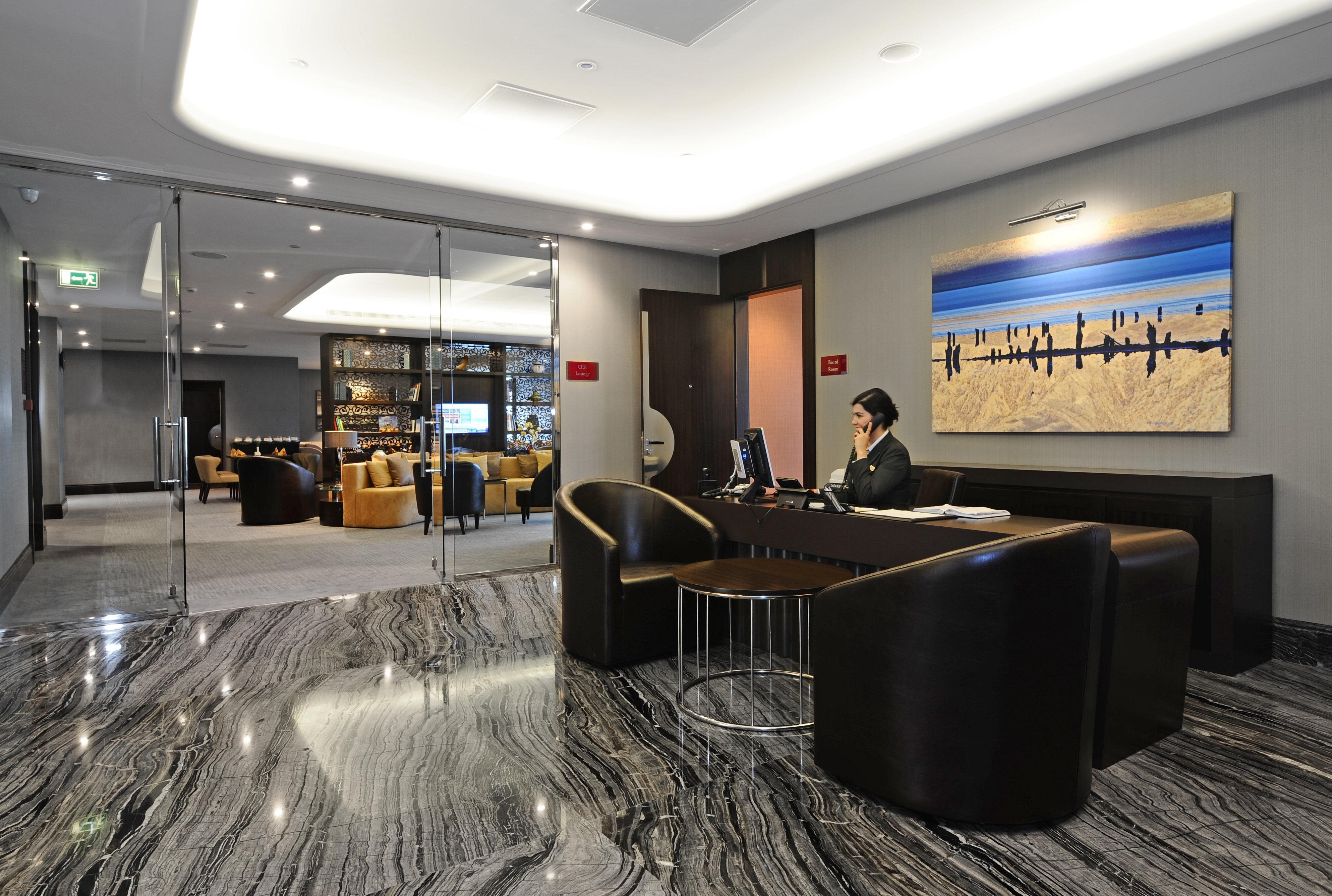 Crowne Plaza Bursa Convention Center & Thermal Spa By Ihg Екстер'єр фото Concierge at the lobby