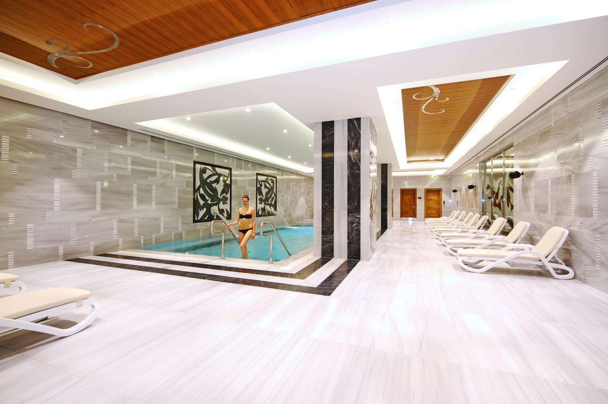 Crowne Plaza Bursa Convention Center & Thermal Spa By Ihg Екстер'єр фото Spa at the hotel